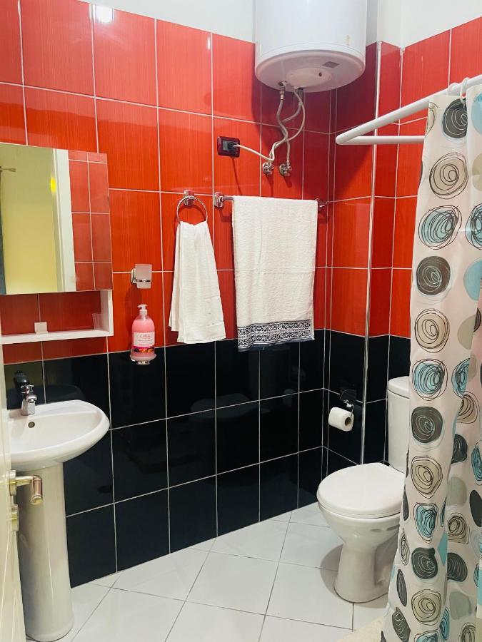 Dardana&Gerjon Apartament Kamez エクステリア 写真